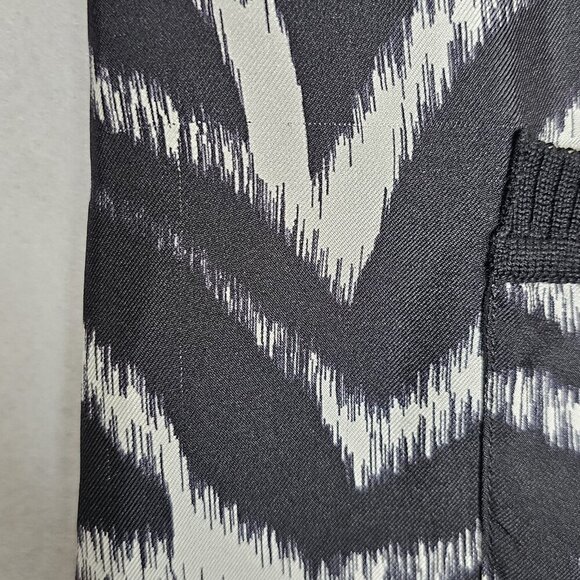 St. John Medium Cardigan Zebra Print Chain-Trim Knit Longline Wool Silk Sweater - Picture 6 of 7